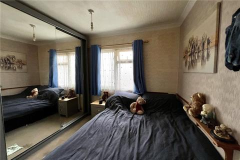 1 bedroom bungalow for sale, Chapel Farm Mobile Home Park, Guildford Road, Normandy, Guildford, GU3