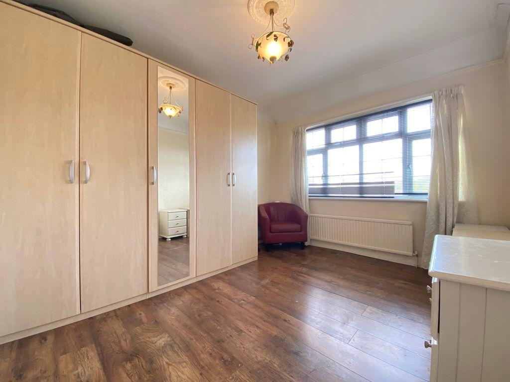 Bedroom 2 (Double)