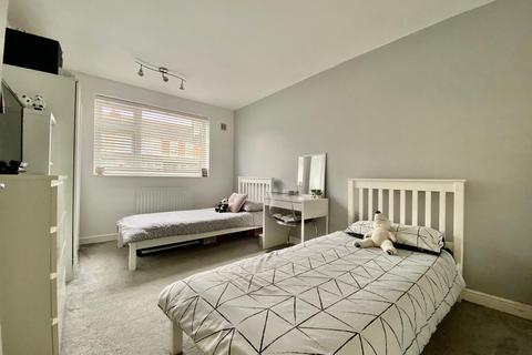 76 Lion Road, Bexleyheath, DA6 8PF