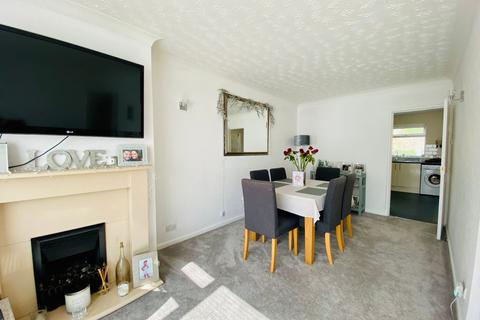 19 Broom Mead, Bexleyheath, DA6 7NZ