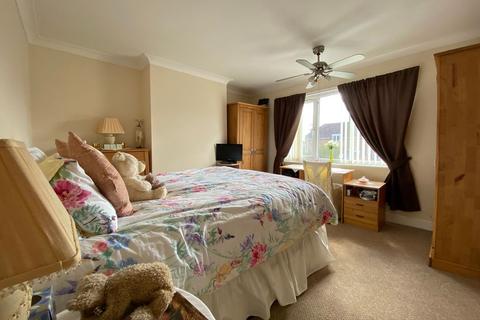 18 Hailgate, Howden, Goole, DN14 7SL