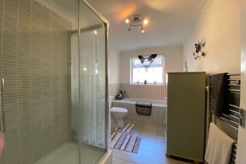 18 Hailgate, Howden, Goole, DN14 7SL