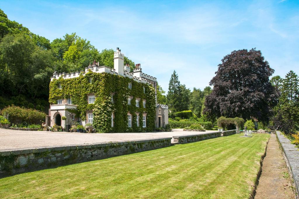 Bovey Tracey, Newton Abbot, Devon, TQ13 Farm for sale