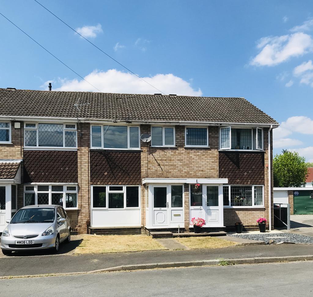 Tibberton Close Merry Hill, Wolverhampton, WV3 3 bed terraced house £179,950