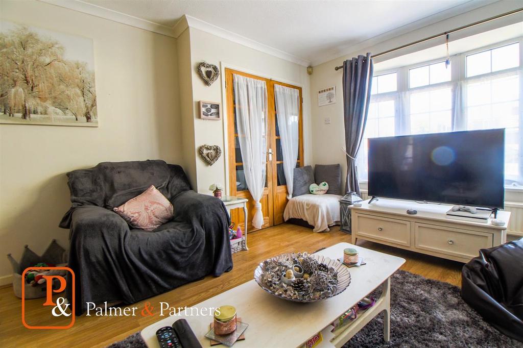 Twining Road, Westlands, Colchester, CO3 3 bed end of terrace house £