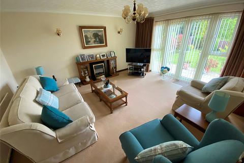 22 Burnham Road, Hullbridge, Hockley, SS5 6BQ