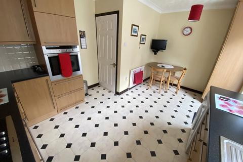 22 Burnham Road, Hullbridge, Hockley, SS5 6BQ