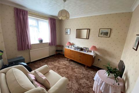 22 Burnham Road, Hullbridge, Hockley, SS5 6BQ