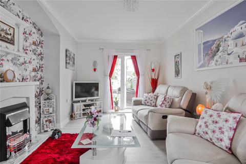 7 Kirkfield Road, Withernsea, HU19 2LA