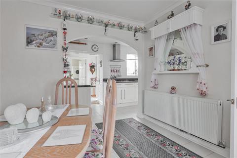 7 Kirkfield Road, Withernsea, HU19 2LA