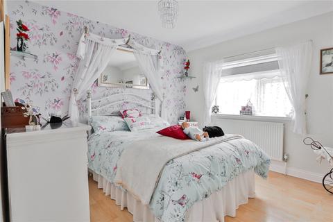 7 Kirkfield Road, Withernsea, HU19 2LA