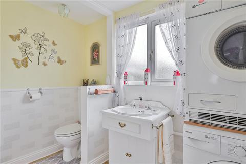 7 Kirkfield Road, Withernsea, HU19 2LA