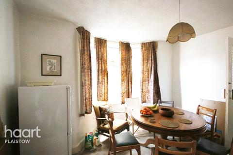 41 Selwyn Road, London, E13 0PY