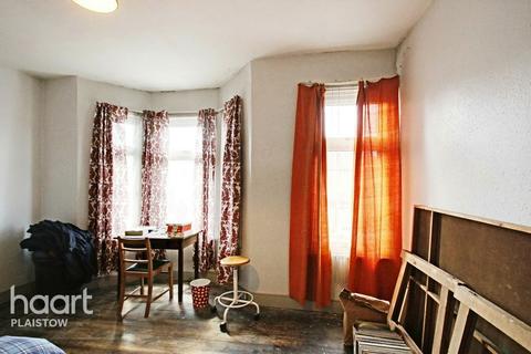 41 Selwyn Road, London, E13 0PY