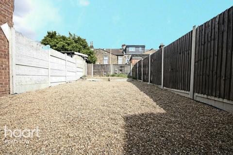 41 Selwyn Road, London, E13 0PY