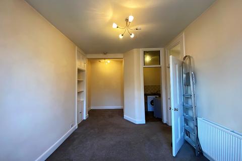 1 bedroom flat to rent, Springvalley Terrace, Morningside, Edinburgh, EH10