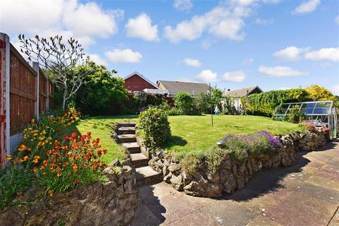 25 Castle Avenue, Broadstairs, CT10 1EG