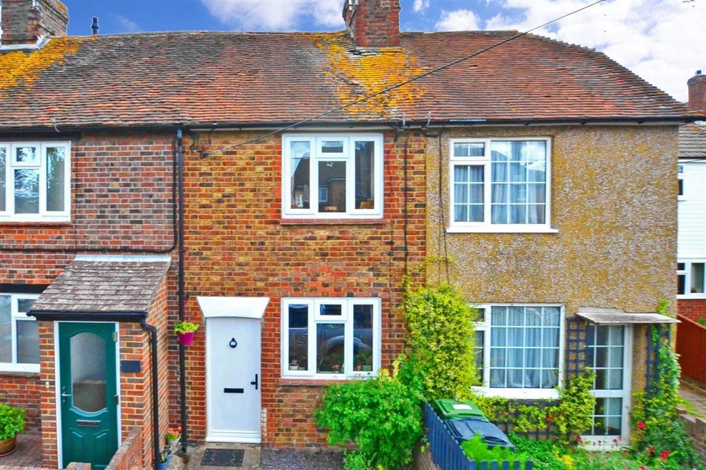 Howland Road, Marden, Tonbridge, Kent 2 bed terraced house £290,000