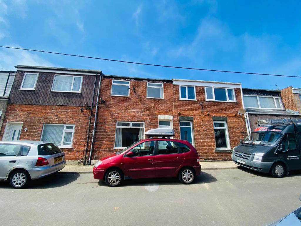 Thomas Street, Ryhope, Sunderland, Tyne And Wear, SR2 3 bed terraced