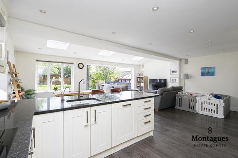 81 Bower Hill, Epping, CM16 7AW
