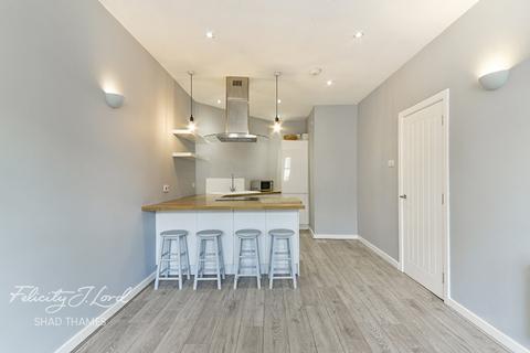 48 Frederick Square, London, SE16 5XR