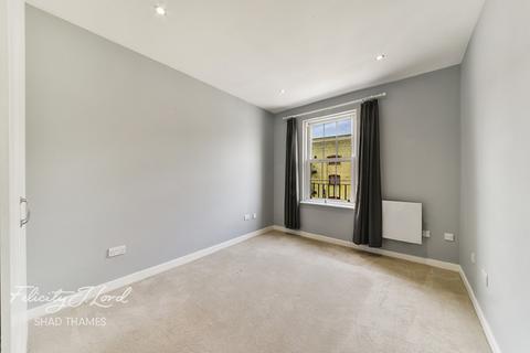 48 Frederick Square, London, SE16 5XR