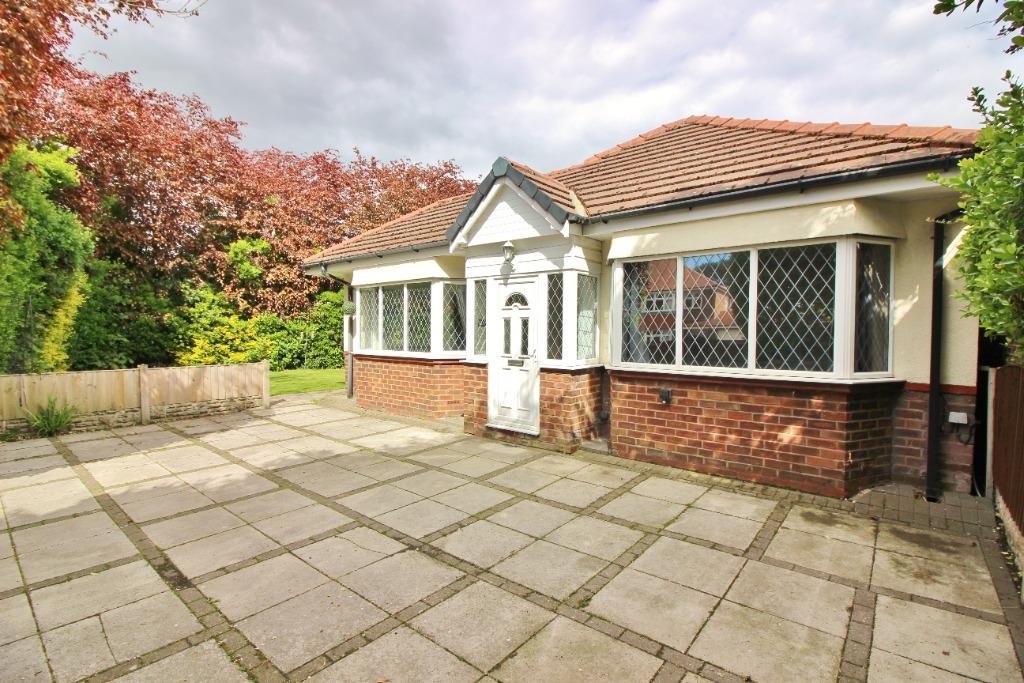 Rathmore Crescent, Southport, PR9 2 bed bungalow £875 pcm (£202 pw)