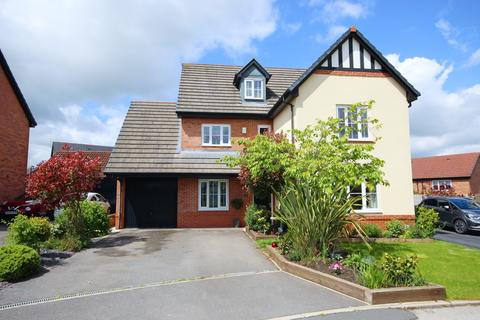 3 Balmoral Close, Cuddington, Northwich, CW8 2DQ