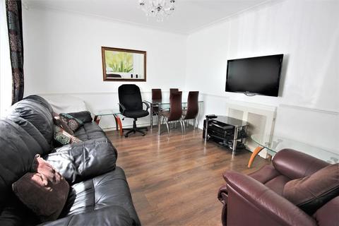 59 Godstow Road, London, SE2 9AU