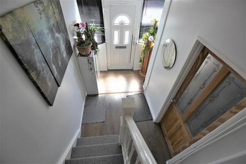 59 Godstow Road, London, SE2 9AU