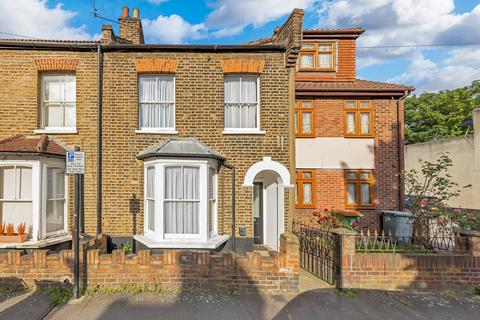 34 Cruikshank Road, London, E15 1SR