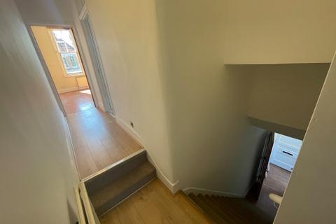 1 bedroom apartment to rent, Salisbury Road, Wood Green, London, N22