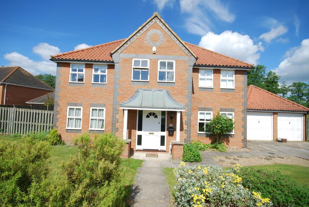 Arlington Way, Thetford 5 bed detached house £1,400 pcm (£323 pw)