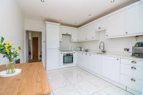 12 High Road, Hockley, SS5 4SX