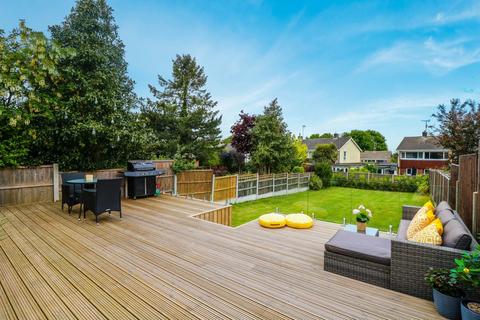 12 High Road, Hockley, SS5 4SX