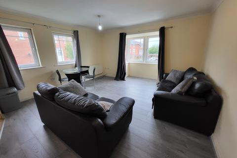 2 bedroom apartment to rent, Drayton Street, Hulme, Manchester, M15 5LL
