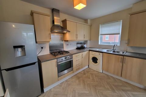 2 bedroom apartment to rent, Drayton Street, Hulme, Manchester, M15 5LL