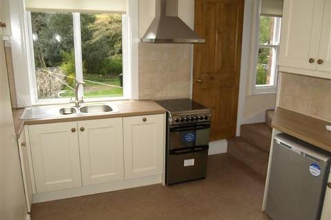 2 bedroom terraced house to rent, Tivy Dale, Cawthorne