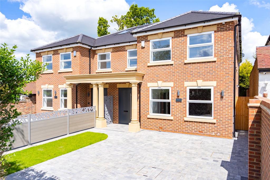 Hadley Road, Enfield, Greater London, EN2 5 bed semidetached house £1,199,950