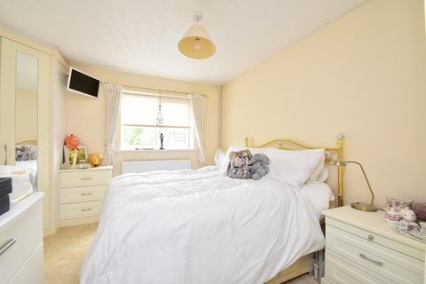 45 Coopers Way, Barham, Ipswich, IP6 0TF