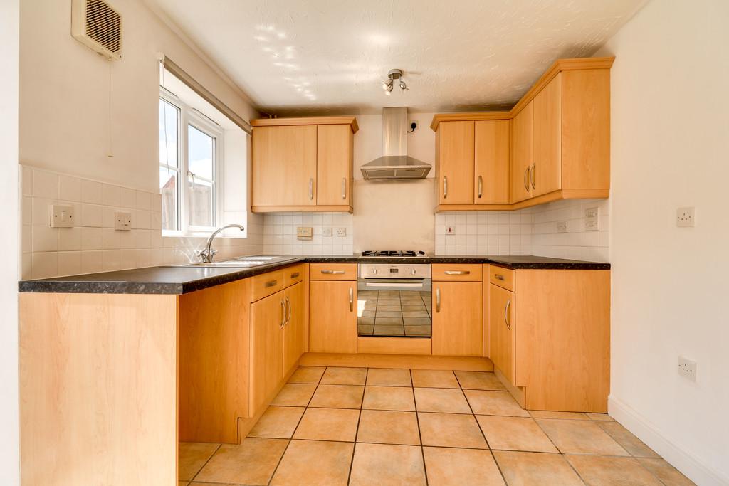 Dickens Heath Road, Dickens Heath 2 bed terraced house £259,950