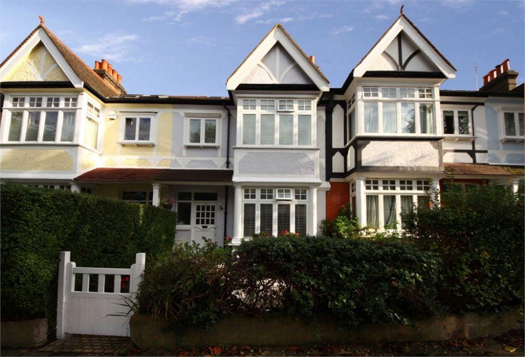 Lindfield Road, W5 4 bed terraced house £2,350 pcm (£542 pw)