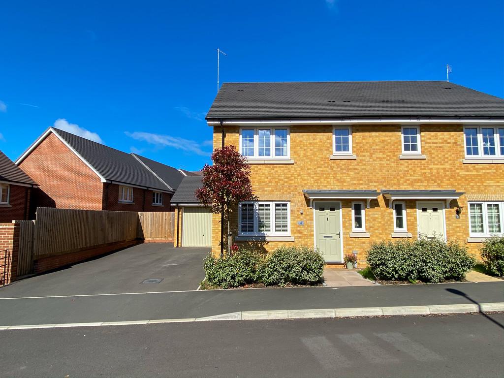 Carisbrooke Way Highcliffe at Michael Gregory blog