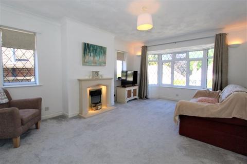 11 Beacon Close, Brighton, BN1 6JN