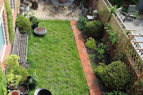 360 Ditchling Road, Brighton, BN1 6JG