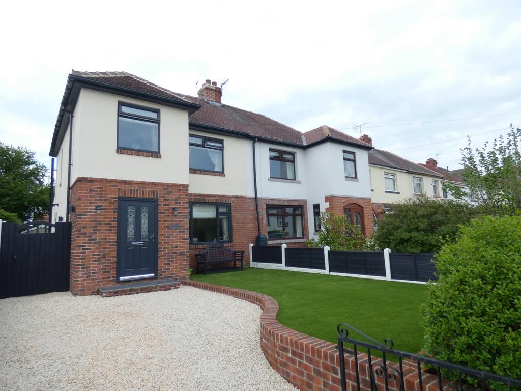 Elm Grove, Gomersal, BD19 3 bed semidetached house £210,000