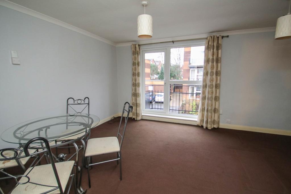 Urmston Lane, Stretford, Manchester, M32 1 bed apartment £600 pcm (£