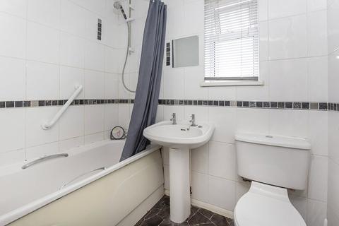 2 bedroom end of terrace house to rent, Woodville Terrace, Selby, YO8