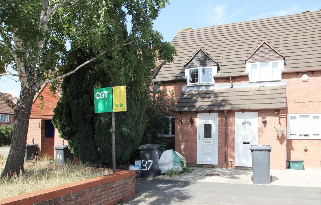 Apperley Drive, Quedgeley, Gloucester 2 bed house £740 pcm (£171 pw)