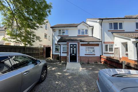 85 The Glade, Croydon, CR0 7QN